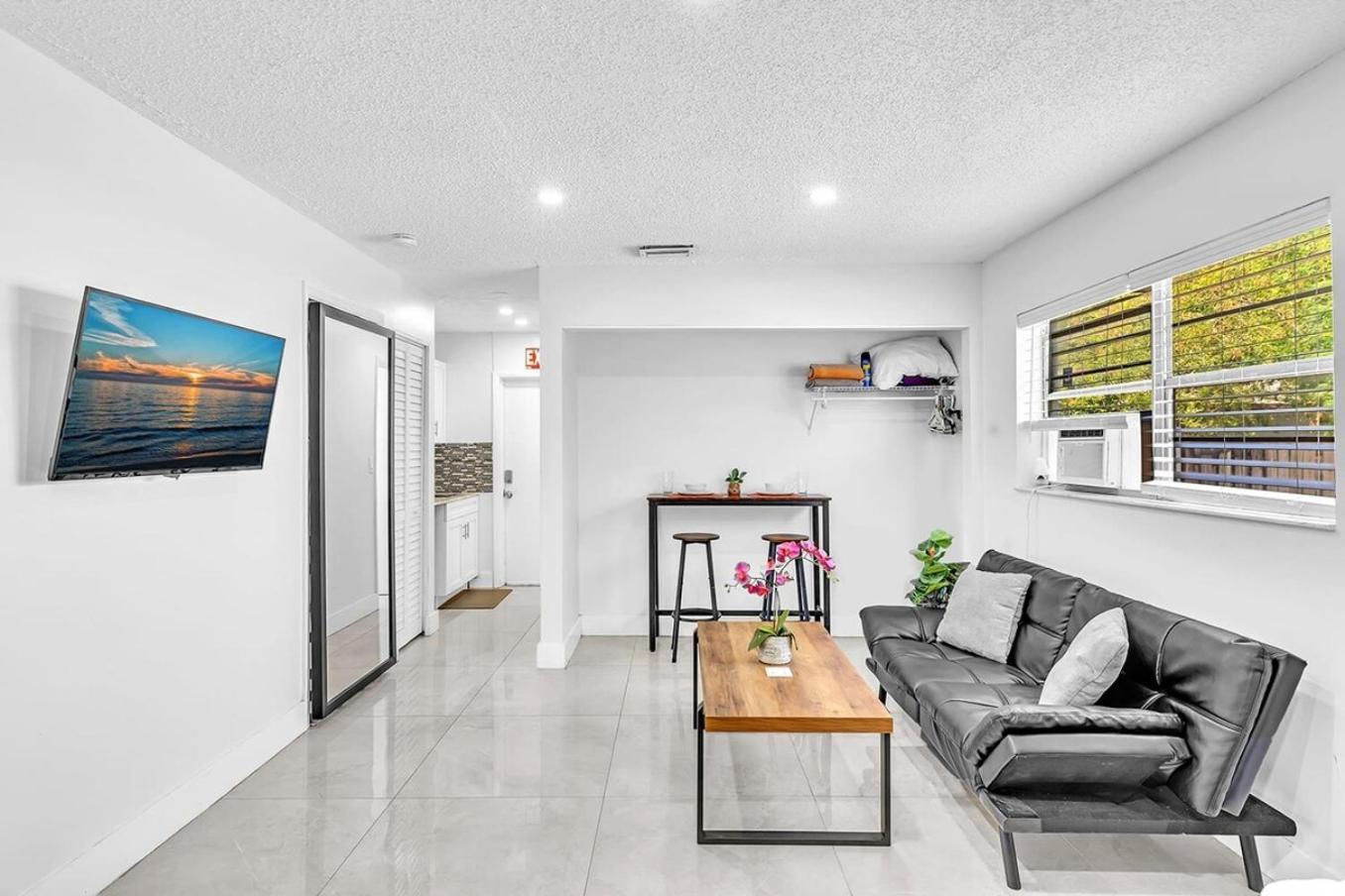 הוליווד New 2 Bed Studio Close To Beach & Casino Ha04 מראה חיצוני תמונה